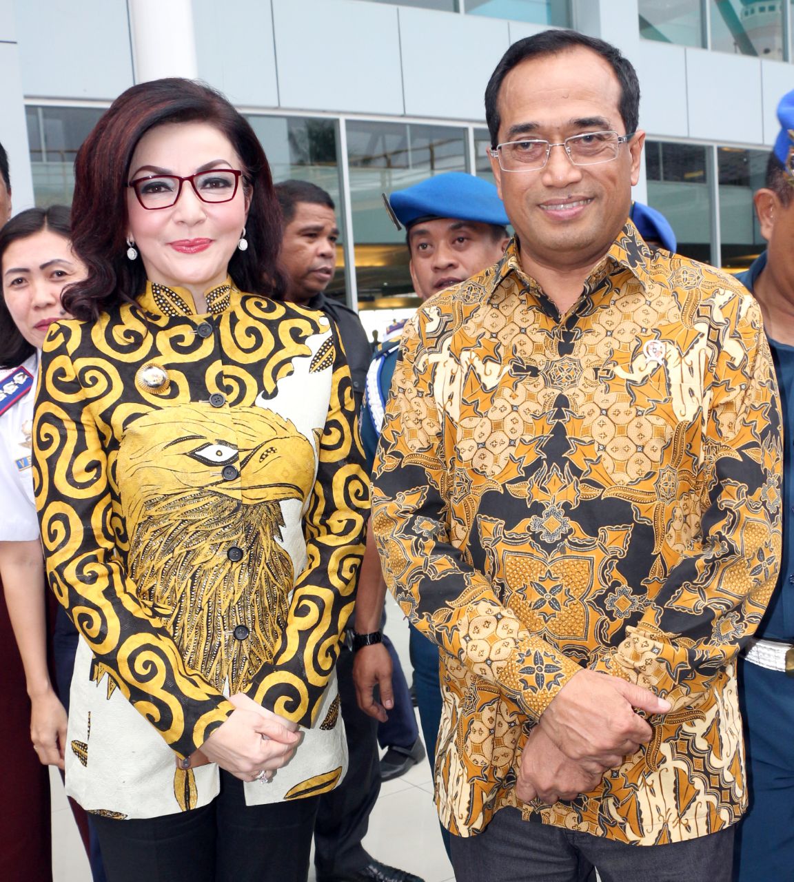 Bupati Minsel Tandatangan Hibah Kapal Pelra Bersama Kementerian Perhubungan RI