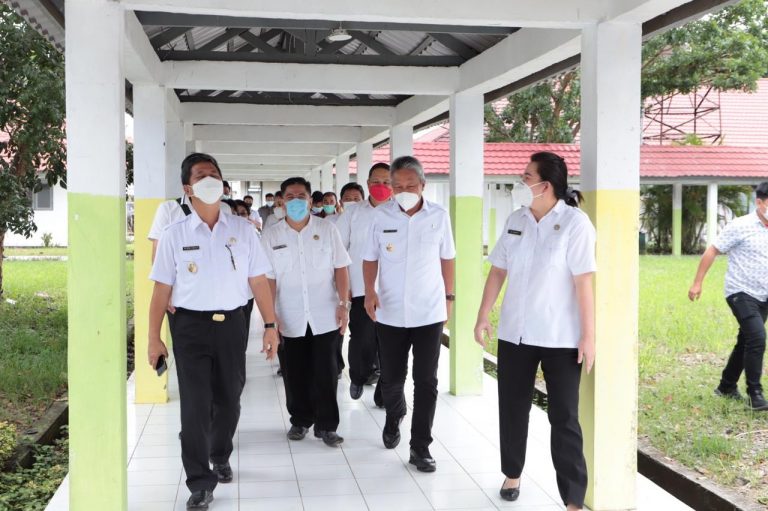Maksimalkan Penanganan Covid-19, Bupati Tinjau RSUD Minsel