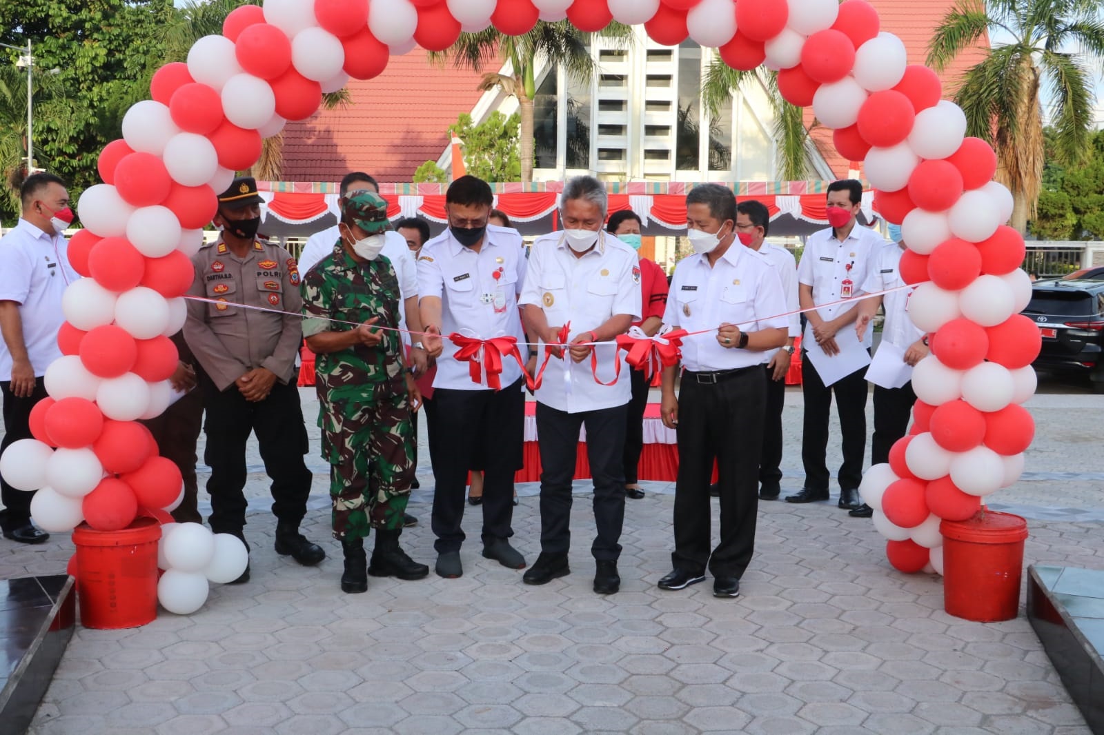 PENASARAN DENGAN ICON BARU, WARGA MINSEL BANJIRI PERESMIAN RTP