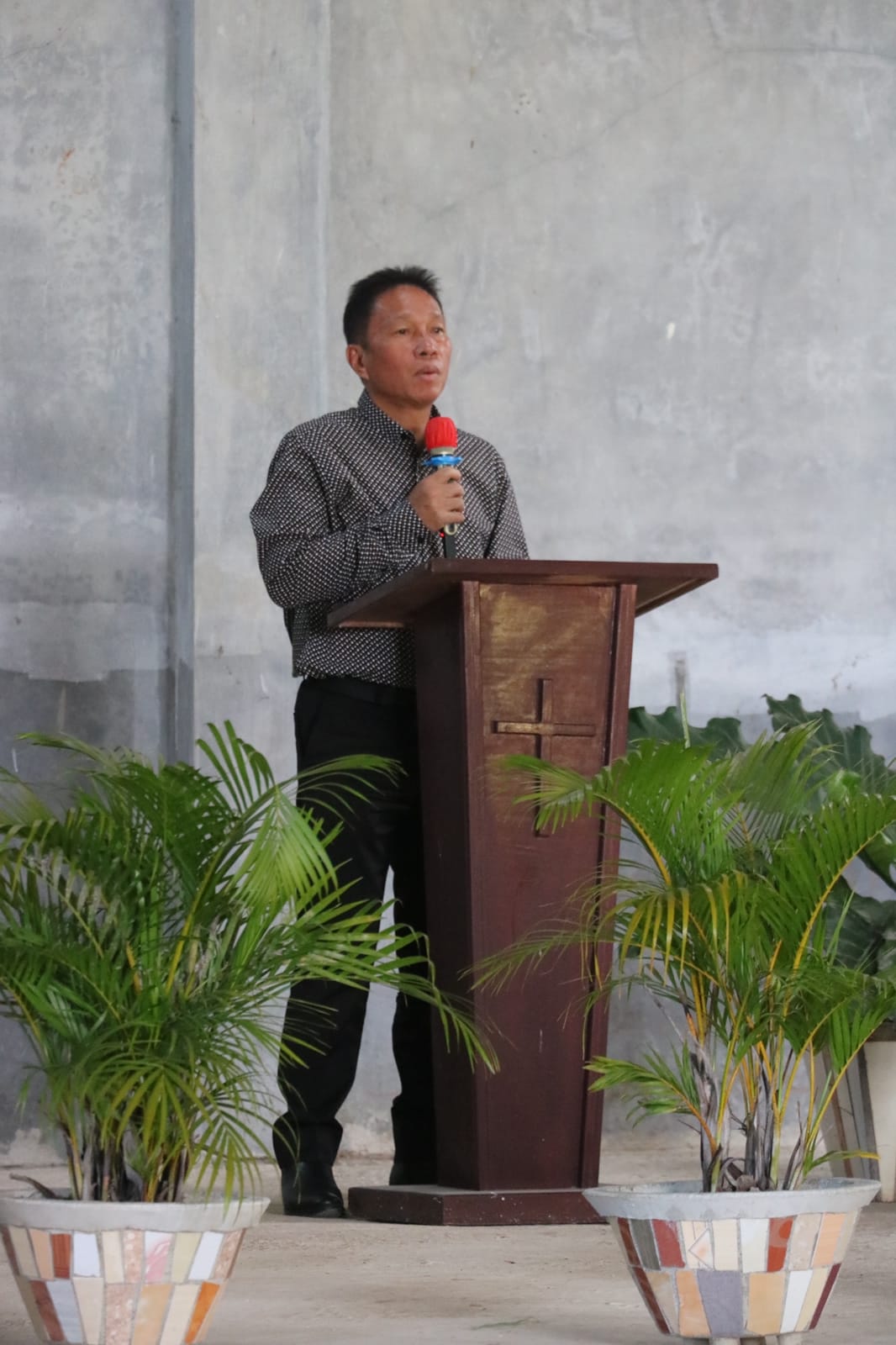 Ibadah Peletakan Batu Pertama Pastori Kristus Ongkaw Dua