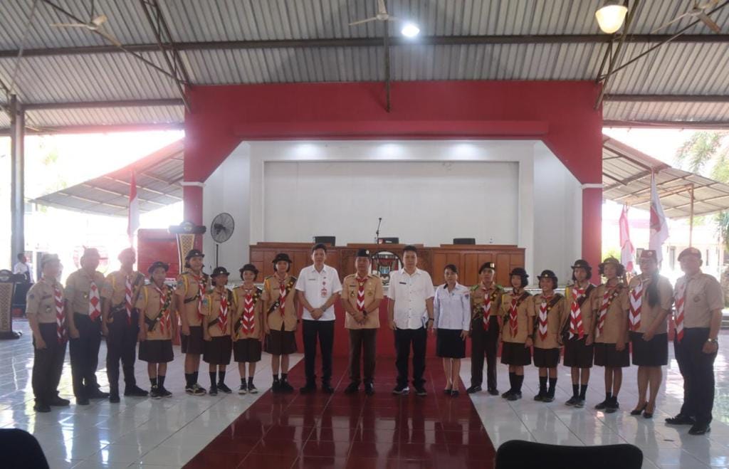 Kontingan Kwartir Cabang Gerakan Pramuka Kabupaten Minahasa Selatan yang mengikuti Raimuna Nasional XII di Bumi Perkemahan dan Graha Wisata (BUPERTA) Cibubur