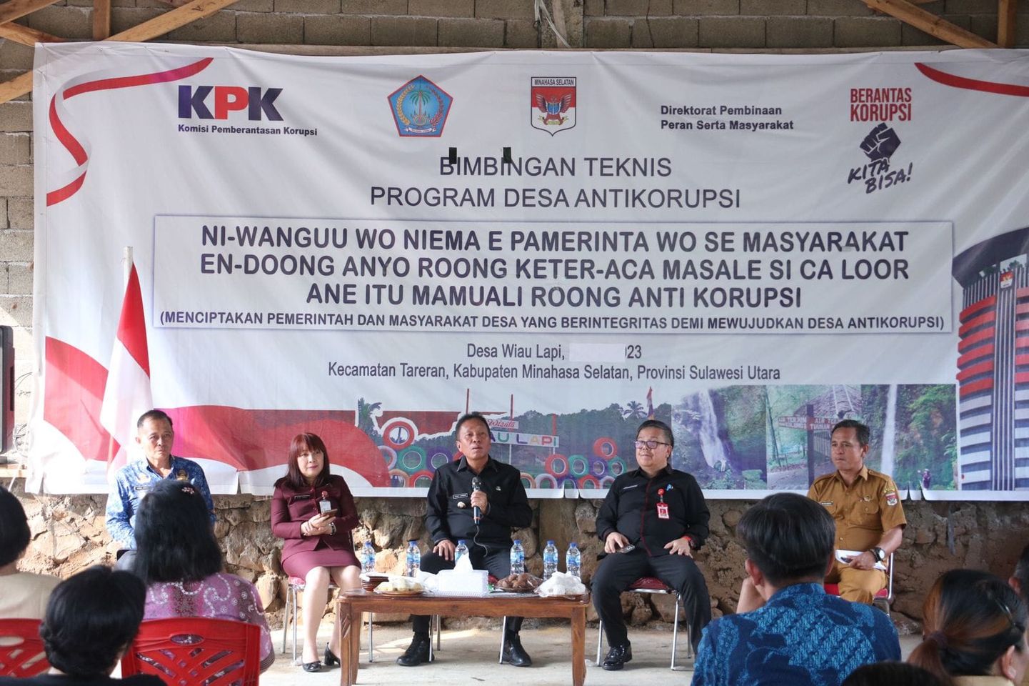 Bupati tinjau persiapan lomba desa anti korupsi di Desa Wiau Lapi