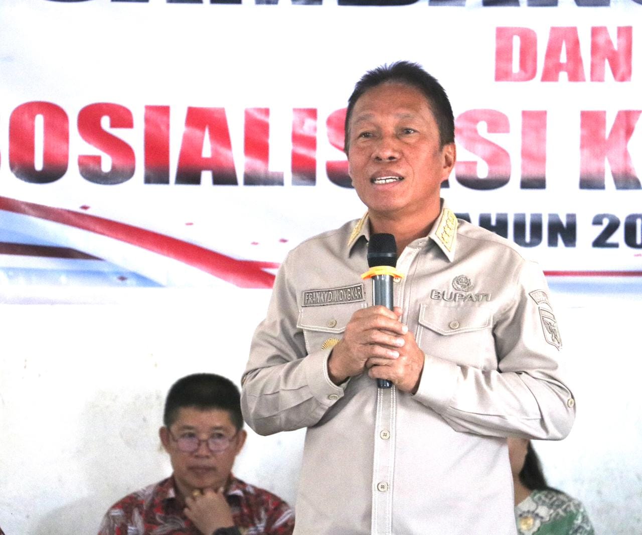 Sambang Desa dan Sosialisasi Kamtibmas Tahun 2023 Desa Sinisir