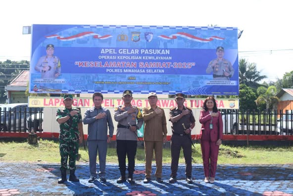 Bupati hadiri Apel Gelar Pasukan " Keselamatan Samrat 2025 "