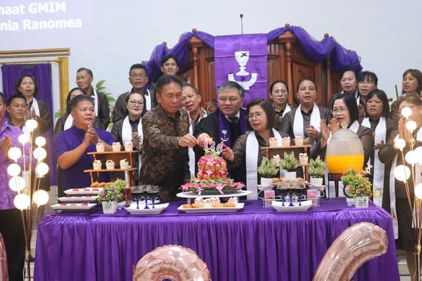 FDW Hadir pada Ibadah di Jemaat GMIM Koinonia Ranomea